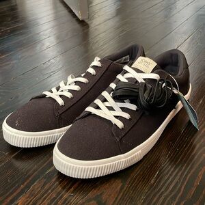 Toms Carlo Sneakers - Brand New